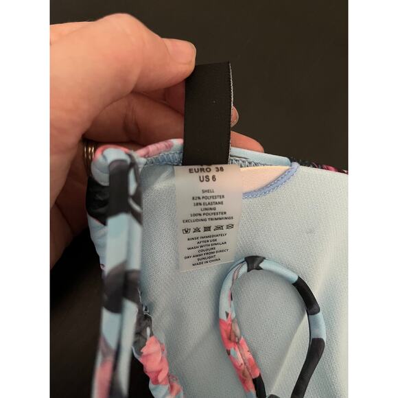NWT South Beach * Bikini Light Blue Floral Top & Bottom Tie Sz6 - Picture 13 of 14